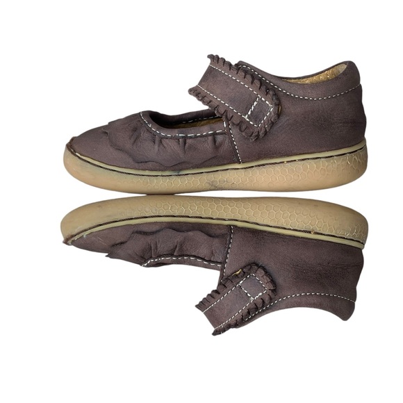 Livie and Luca Ruche Classic Mocha Size 10 - Picture 4 of 8